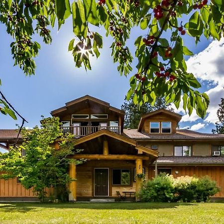 Bella Coola Mountain Lodge Hagensborg Exteriér fotografie